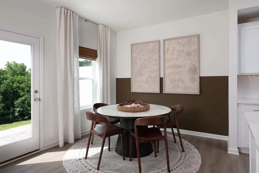 Sample Photo: Breakfast Nook Sample Photo: Breakfast Nook