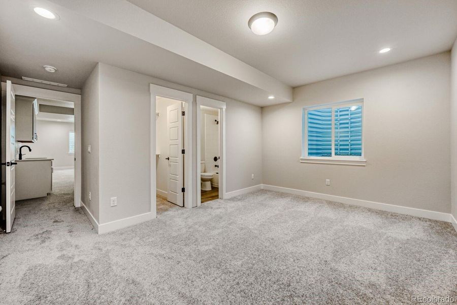 Spacious, unfurnished interior of a new home in Sterling Ridge in Sterling, Colorado Springs (Image 16). Spacious, unfurnished interior of a new home in Sterling Ridge in Sterling, Colorado Springs (Image 16).