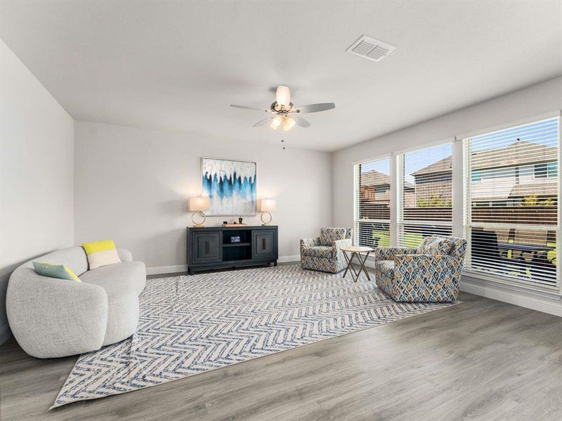 Furnished interior view inside a new home in Emerald Vista, Wylie (Image 18). Furnished interior view inside a new home in Emerald Vista, Wylie (Image 18).