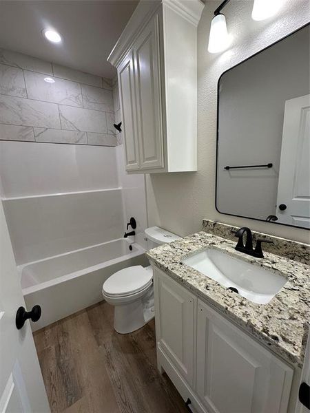 Furnished interior view inside a new home in , Abilene (Image 6).