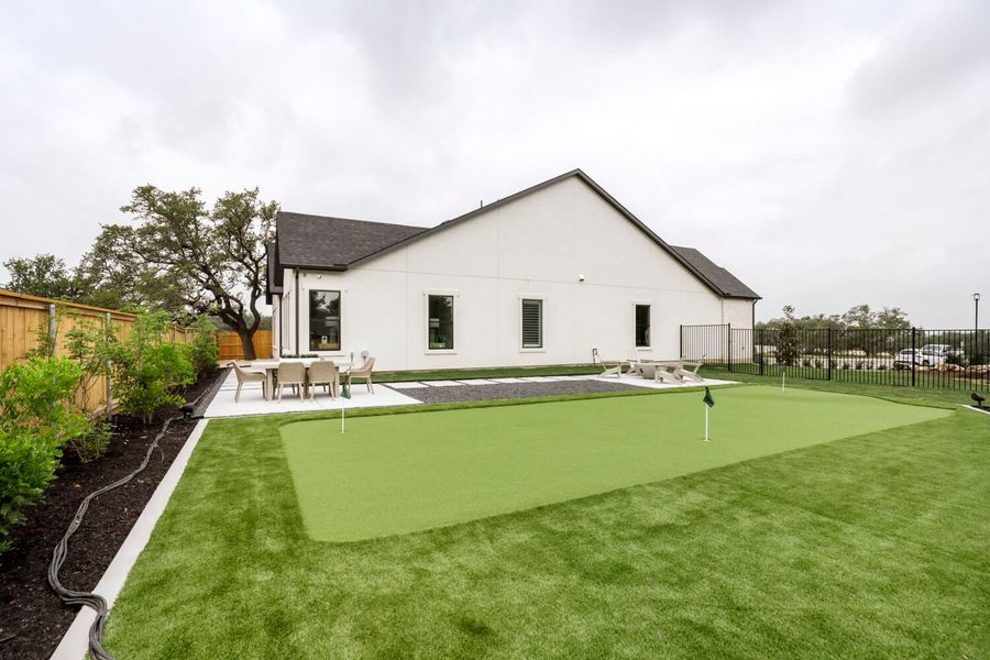 Representative exterior details of a home built from the 5001 by Risewell Homes in Freedom at Anthem, Kyle (Image 24).