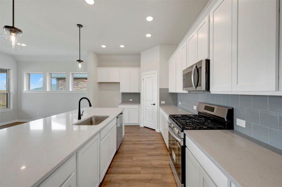 Furnished interior view inside a new home in Beacon Point at Lago Mar 50’ Homesites, Texas City (Image 9).