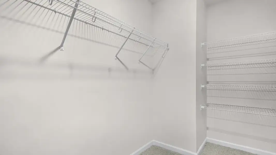 Spacious, unfurnished interior of a new home in Martin Farms, Aberdeen (Image 33).