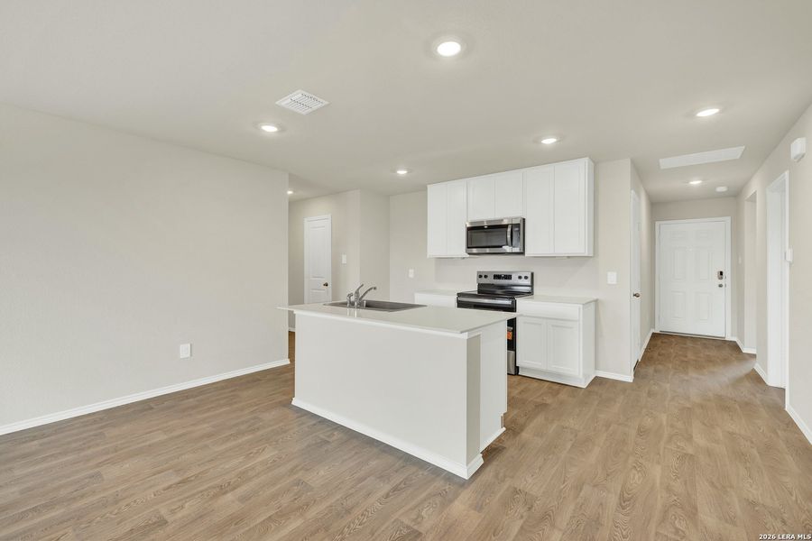 Furnished interior view inside a new home in Ladera, Luling (Image 10). Furnished interior view inside a new home in Ladera, Luling (Image 10).