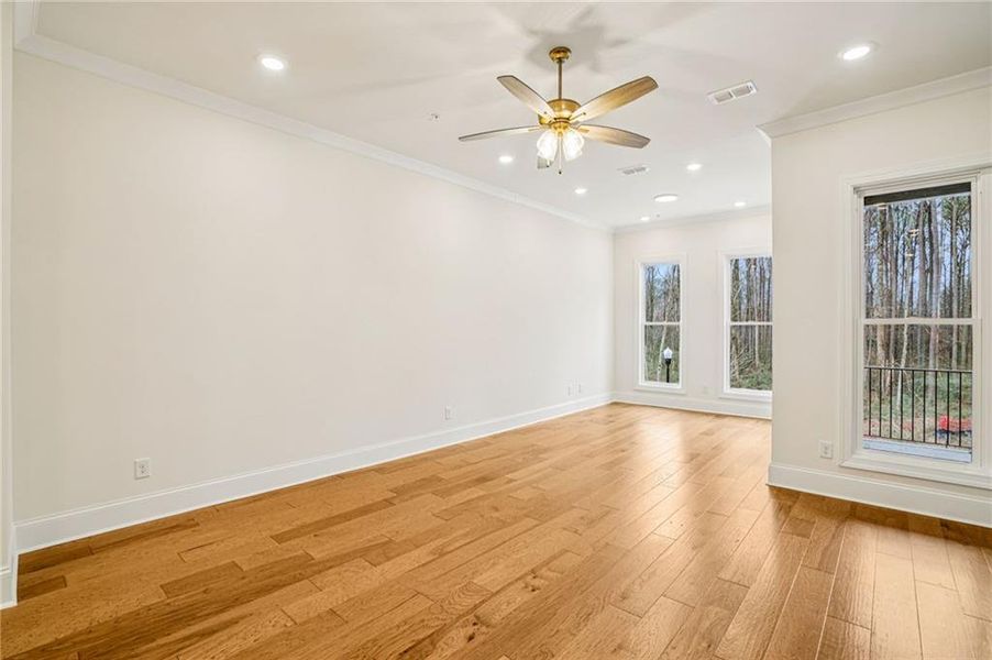 Spacious, unfurnished interior of a new home in Byers Park, Alpharetta (Image 32). Spacious, unfurnished interior of a new home in Byers Park, Alpharetta (Image 32).
