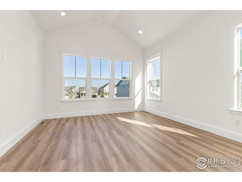 Spacious, unfurnished interior of a new home in , Erie (Image 23).