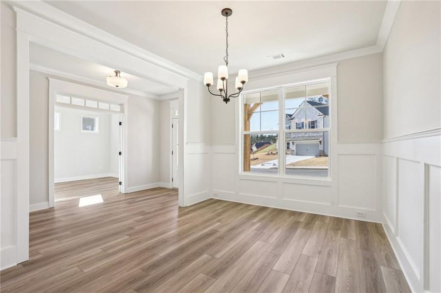 Spacious, unfurnished interior of a new home in Ponderosa Farms Reserve, Gainesville (Image 43).