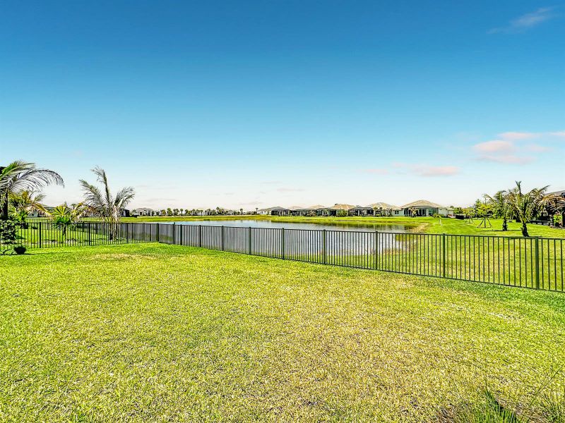 9244 SW Pinnacle Place-97