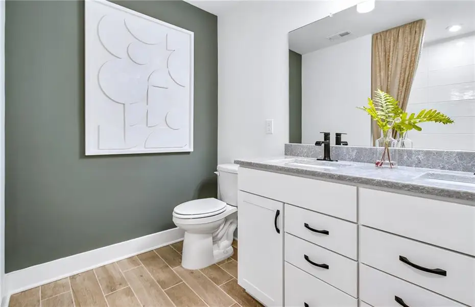 Furnished interior view inside a new home in Hunters Creek, Flowery Branch (Image 11).