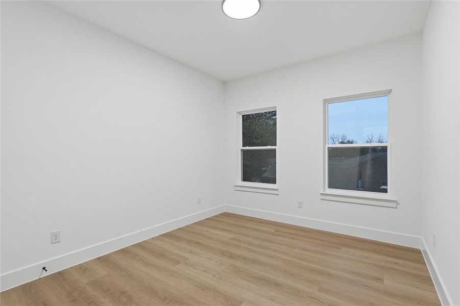 Spacious, unfurnished interior of a new home in , Dallas (Image 21).