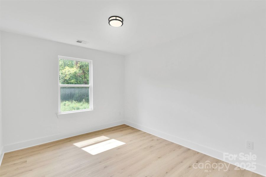 Spacious, unfurnished interior of a new home in , Charlotte (Image 24).