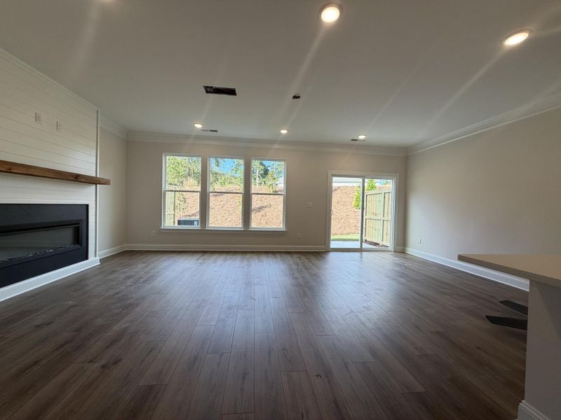 Spacious, unfurnished interior of a new home in Villas at Dawsonville Townhomes, Dawsonville (Image 8).