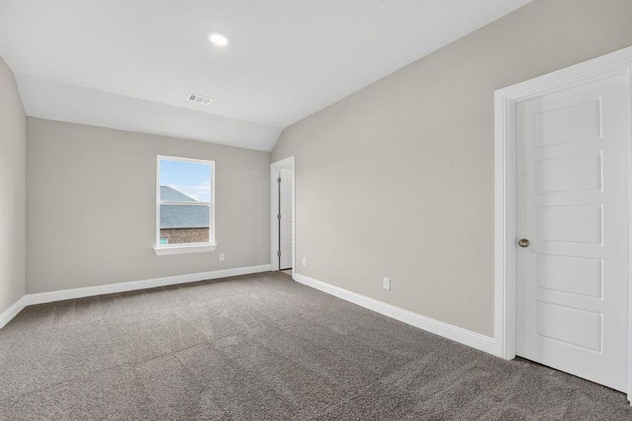 Spacious, unfurnished interior of a new home in Legacy Estates, Mansfield (Image 10). Spacious, unfurnished interior of a new home in Legacy Estates, Mansfield (Image 10).