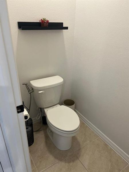 Furnished interior view inside a new home in Kindred, Kissimmee (Image 11).