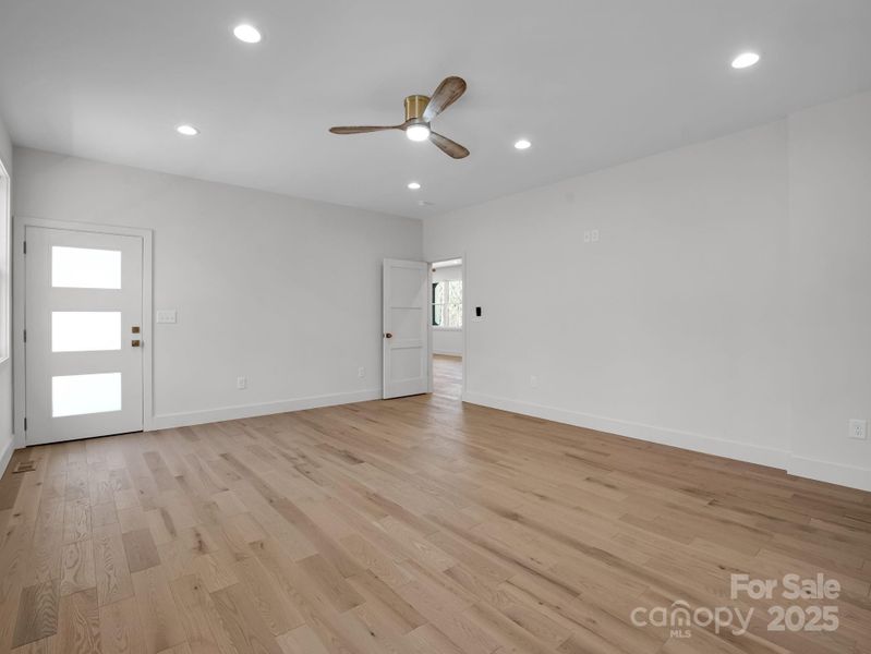 Spacious, unfurnished interior of a new home in , Morganton (Image 23). Spacious, unfurnished interior of a new home in , Morganton (Image 23).