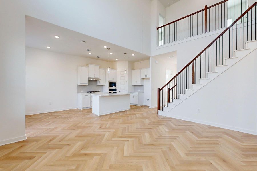 Spacious, unfurnished interior of a new home in Barksdale, Leander (Image 20).