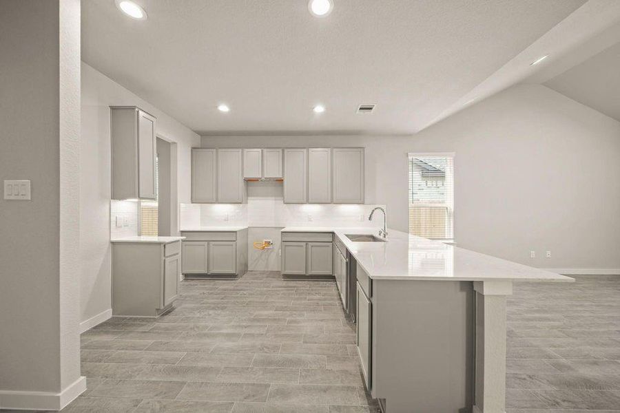 Image 28 of a home in Barton Creek Ranch. Image 28 of a home in Barton Creek Ranch.