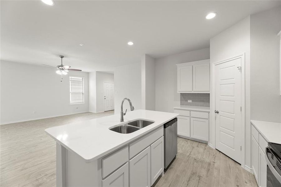 13. 1705 Teton - Kitchen (3) 13. 1705 Teton - Kitchen (3)