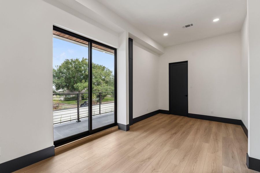 Spacious, unfurnished interior of a new home in , Houston (Image 22). Spacious, unfurnished interior of a new home in , Houston (Image 22).