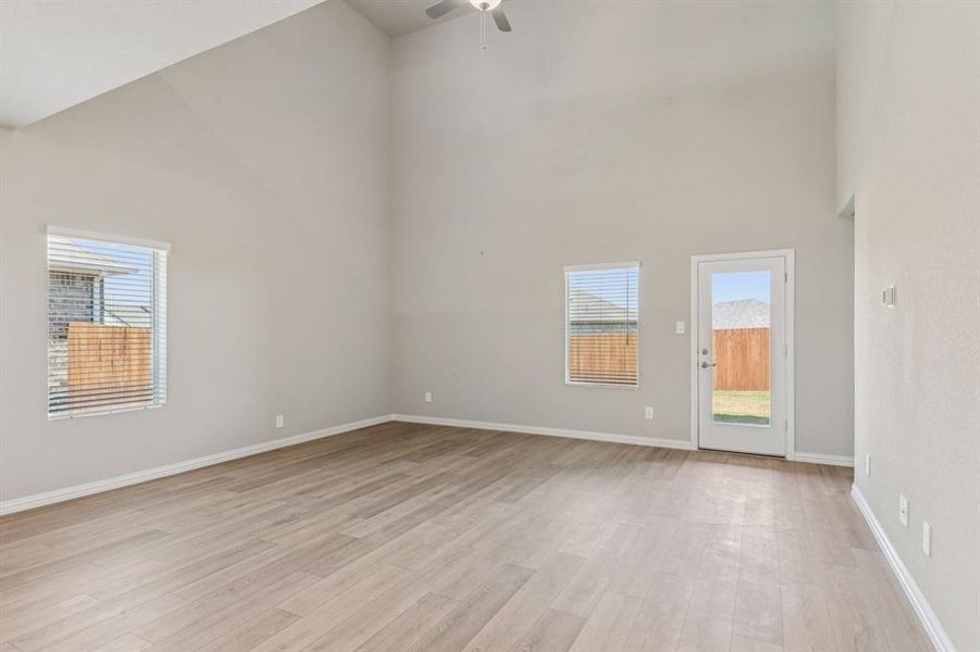 Photo is not of the actual home, but is an inspirational photo of builder’s model home and may depict options, furnishings, and/or decorator features that are not included.