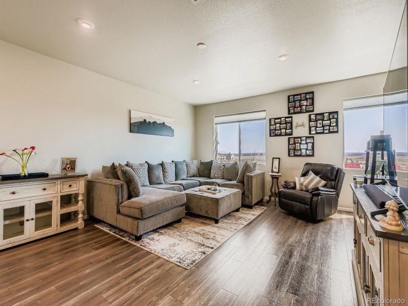 21 2nd Floor Living Room.jpg