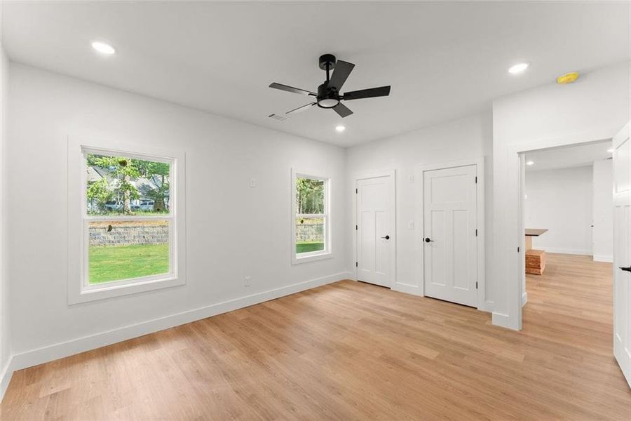 Spacious, unfurnished interior of a new home in , Gainesville (Image 28). Spacious, unfurnished interior of a new home in , Gainesville (Image 28).