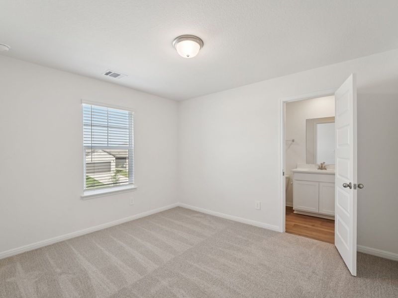 Spacious, unfurnished interior of a new home in Prairie Winds - Executive Collection, Hutto (Image 19).