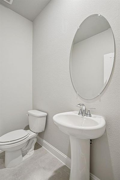 Furnished interior view inside a new home in Windmore, Princeton (Image 7).
