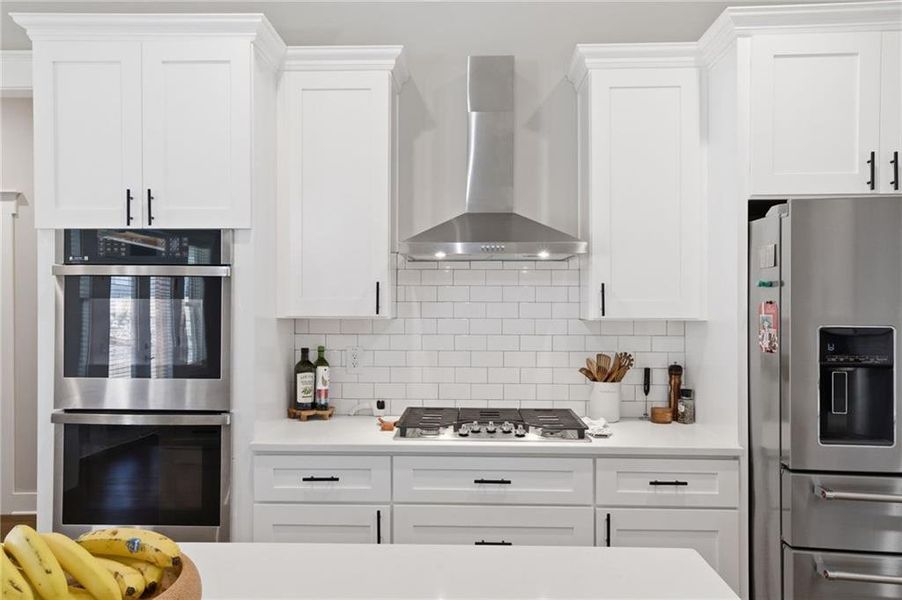 Furnished interior view inside a new home in , Jasper (Image 14).