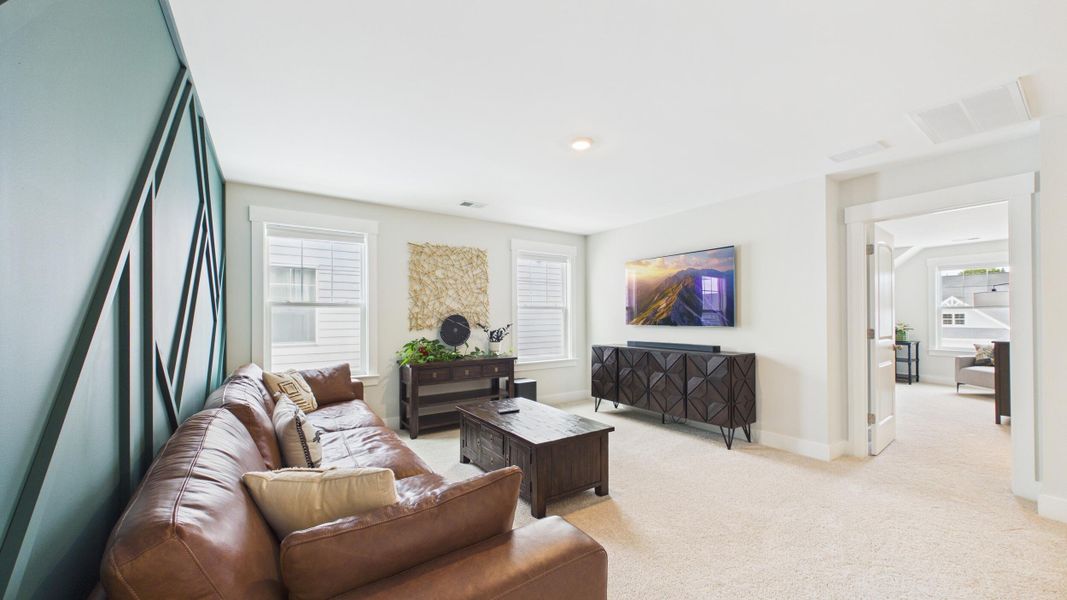 Furnished interior view inside a new home in Hewing Farms, Summerville (Image 40).