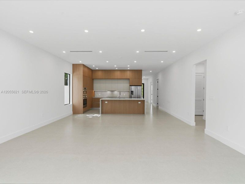 Spacious, unfurnished interior of a new home in , Miami (Image 24). Spacious, unfurnished interior of a new home in , Miami (Image 24).