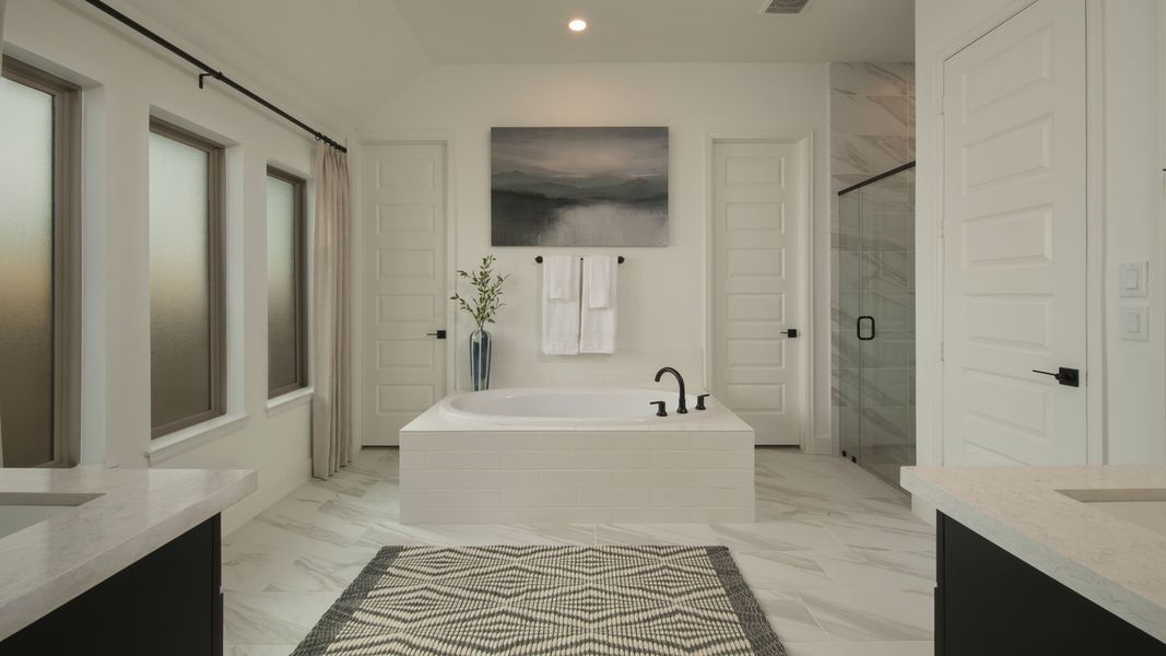 Furnished interior view inside a new home in Candela, Richmond (Image 115).