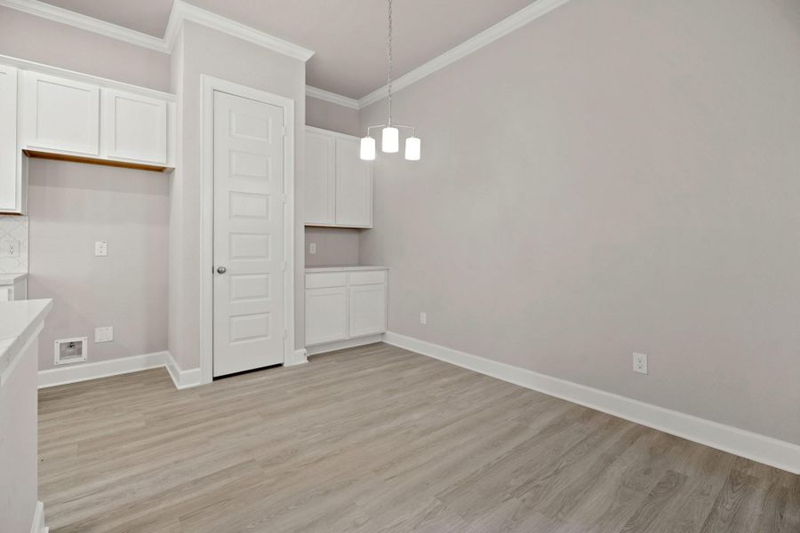 Charming dining area (*Photo not of actual home and used for illustration purposes only.) Charming dining area (*Photo not of actual home and used for illustration purposes only.)