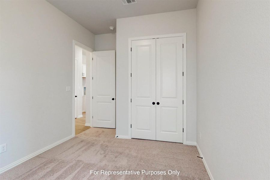 Spacious, unfurnished interior of a new home in Heritage, Dripping Springs (Image 23). Spacious, unfurnished interior of a new home in Heritage, Dripping Springs (Image 23).