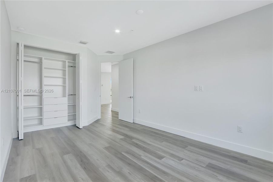 Spacious, unfurnished interior of a new home in , Oakland Park (Image 37). Spacious, unfurnished interior of a new home in , Oakland Park (Image 37).