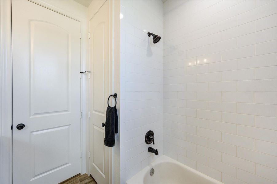 Bathroom - additional view