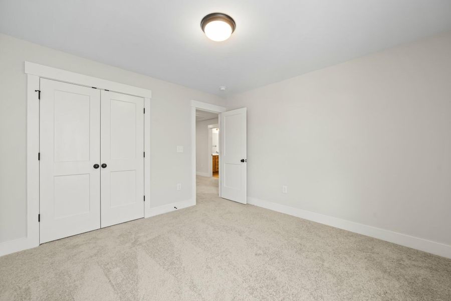 Spacious, unfurnished interior of a new home in Harbor Crossing, Greensboro (Image 21).