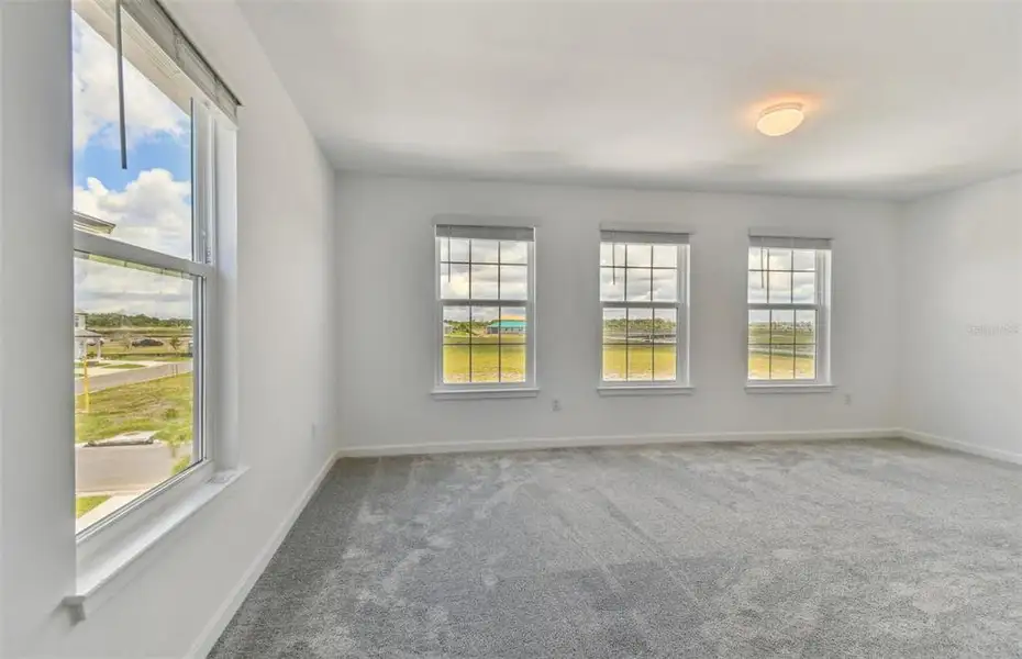 Spacious, unfurnished interior of a new home in , Parrish (Image 9).