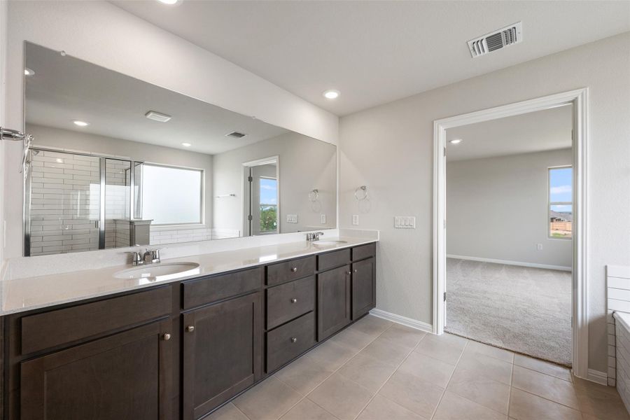 Representative images and renderings are for illustrative purposes. Actual structural options and design finishes of home may vary. Representative images and renderings are for illustrative purposes. Actual structural options and design finishes of home may vary.