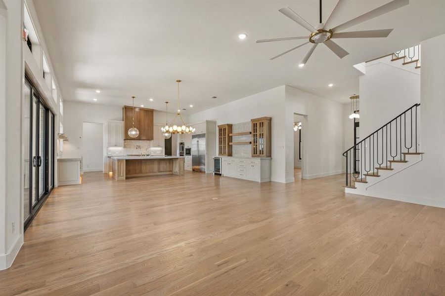 Spacious, unfurnished interior of a new home in The Resort on Eagle Mt. Lake, Fort Worth (Image 31).