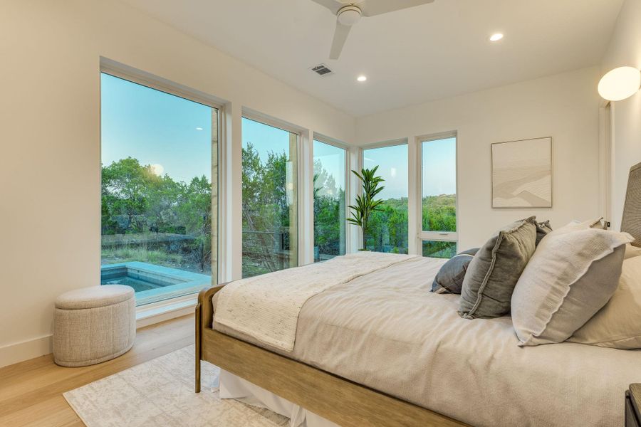 Furnished interior view inside a new home in , Austin (Image 10). Furnished interior view inside a new home in , Austin (Image 10).