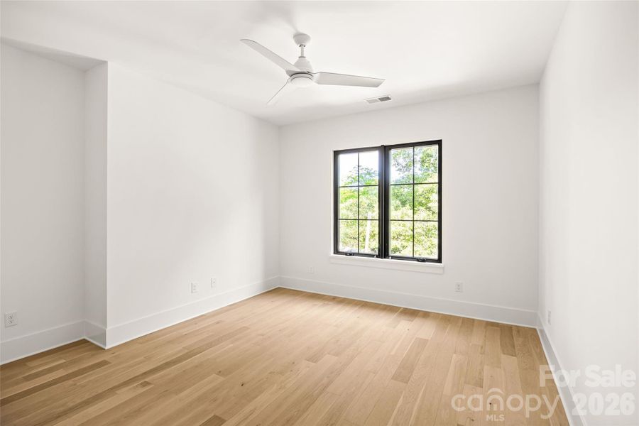 Spacious, unfurnished interior of a new home in , Charlotte (Image 26).