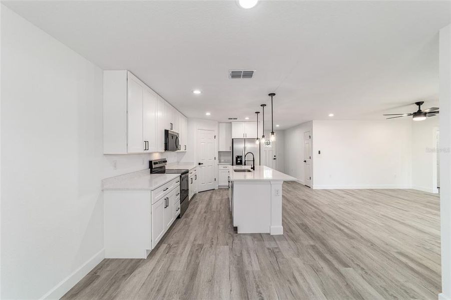 Furnished interior view inside a new home in , Ocala (Image 9).