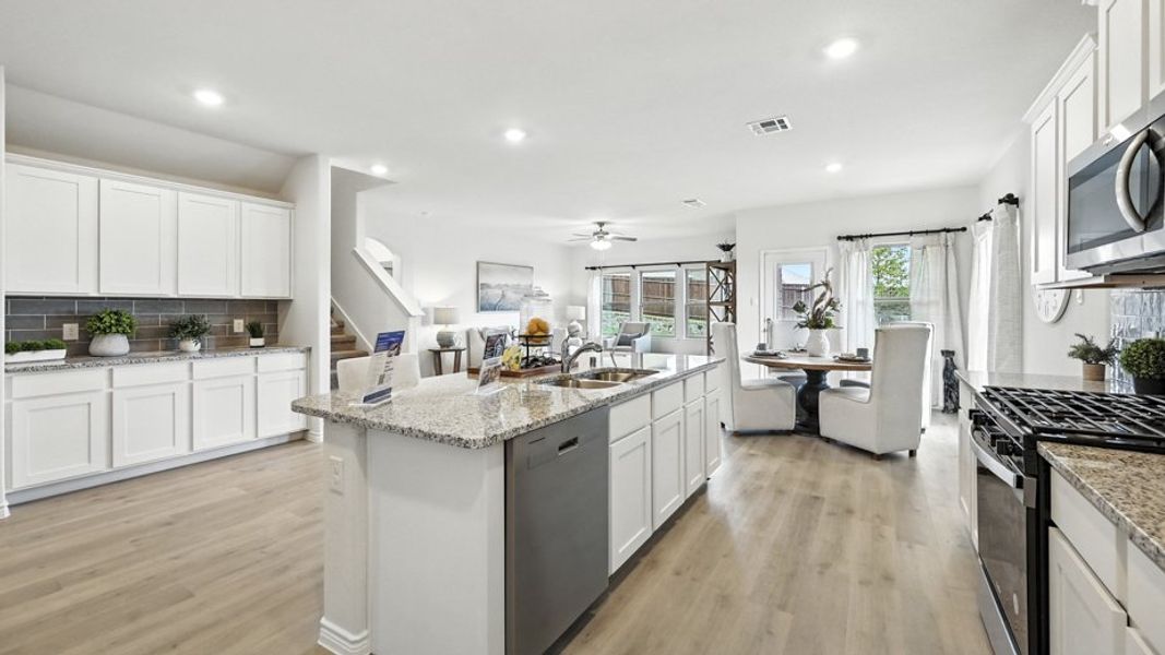 Furnished interior view inside a new home in Elevon, Lavon (Image 5).