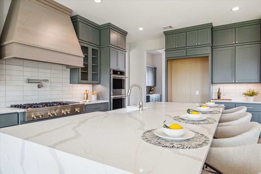 Furnished interior view inside a new home in Sienna, Missouri City (Image 18).