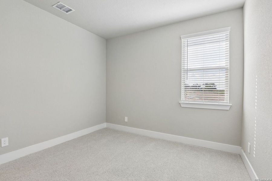 Spacious, unfurnished interior of a new home in Royal Crest, San Antonio (Image 43).