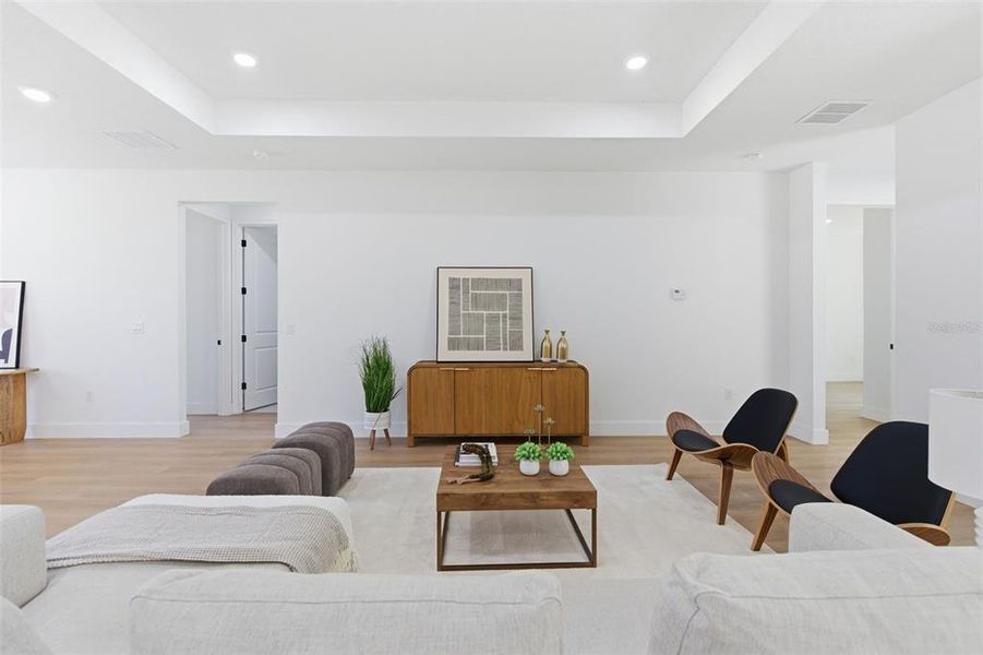 Furnished interior view inside a new home in , Orlando (Image 8).