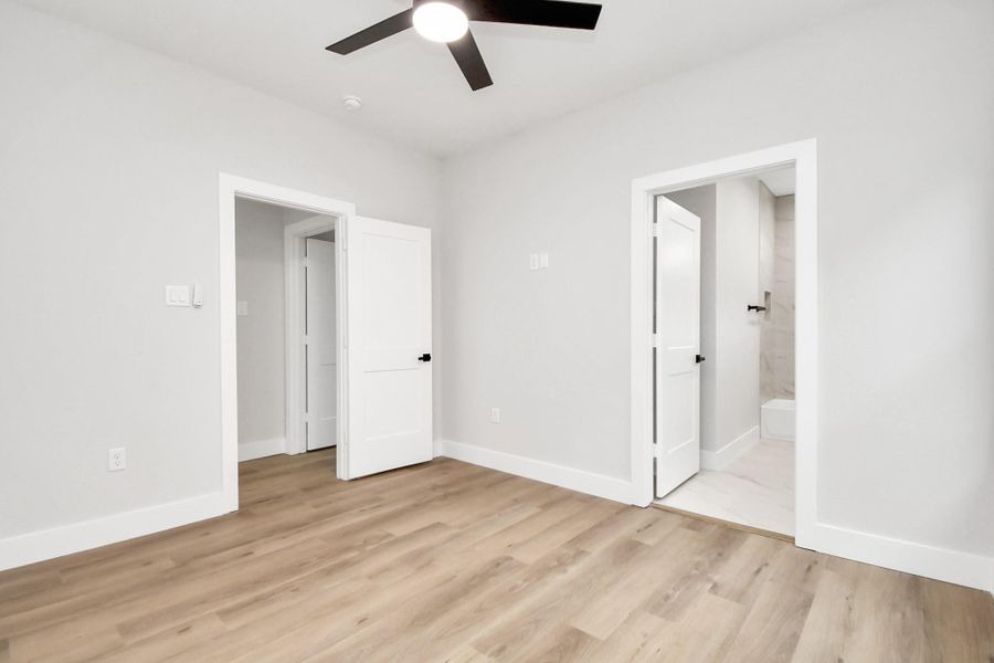 Spacious, unfurnished interior of a new home in , Houston (Image 17). Spacious, unfurnished interior of a new home in , Houston (Image 17).