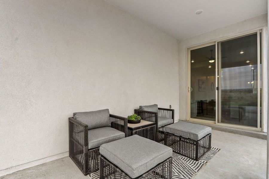 Representative exterior details of a home built from the Willow by Hakes Brothers in Hillside Park, El Paso (Image 21).