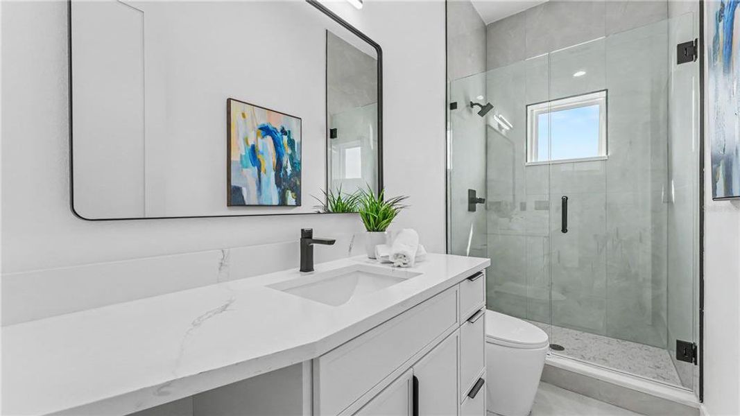 Furnished interior view inside a new home in , Lake Alfred (Image 44).